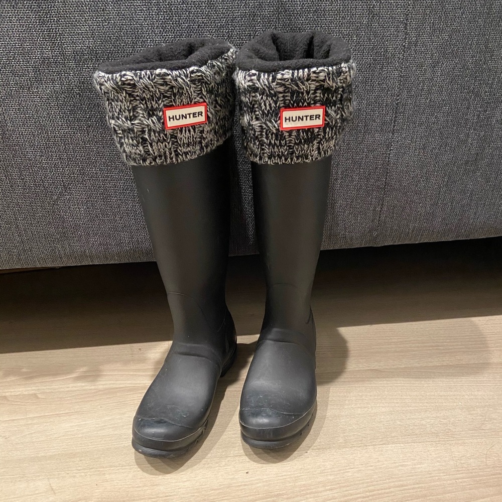Hunter boots w/ socks